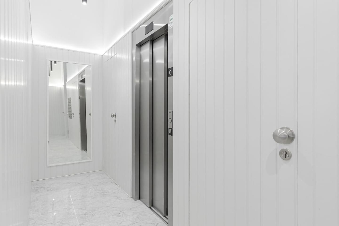 Mondrian New Ac Design Lovers Near La Concha San Sebastian Exterior photo